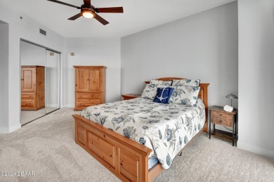 Live in the most elegant building in the area...the Marina