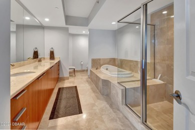 Live in the most elegant building in the area...the Marina