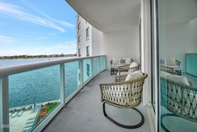 Live in the most elegant building in the area...the Marina