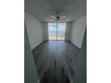 TOTALLY RENOVATED UNIT!!!   OWNER FINANCE ! 30 %DOWN. INTEREST