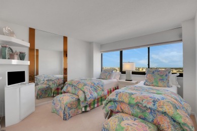 Spectacular views of the Ocean and Bay with southern exposure