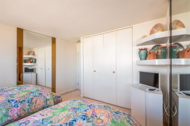 Spectacular views of the Ocean and Bay with southern exposure