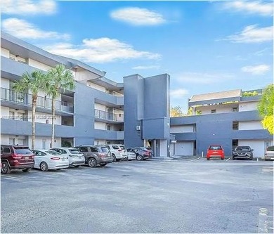 Charming apartment located at 110 Fontainebleau Blvd #302. This