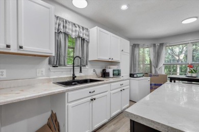 Charming Woodville Retreat - Just South of Tallahassee Tucked