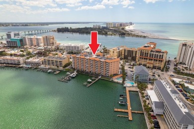 This luxury three-bedroom, two-bathroom condo has a breathtaking