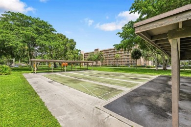 Bright and Spacious 1 bedroom 2 bath condo on high-floor