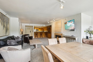 Located steps from the Park City Mountain Resort ski lifts, this