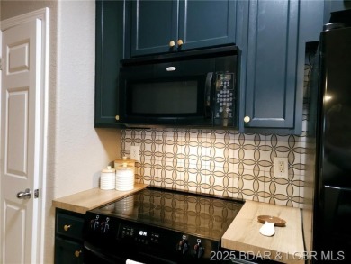 ***SELLER SAYS MAKE AN OFFER TO CLOSE BY THE END OF 2025 - NEEDS