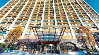 Experience elevated living on the 17th floor of The Apogee. This