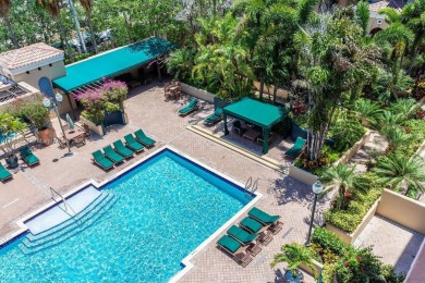 Live in the famous Las Olas, in a gorgeous highly secured