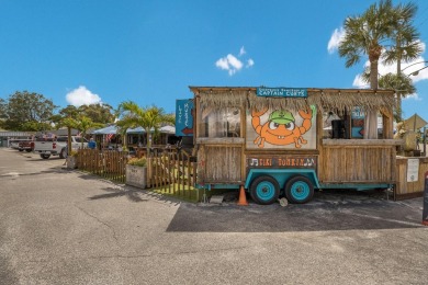 One or more photo(s) has been virtually staged. Experience