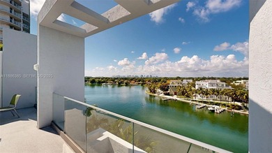 Miami Beach PH in front of the ocean in a modern boutique