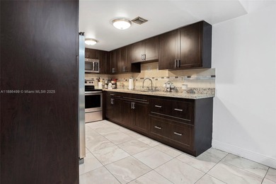 Cozy and Bright apartment with 2 bedrooms, 1 bathroom, a fully