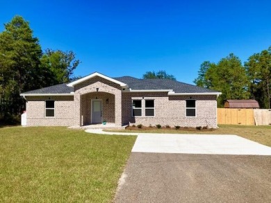 A CUT ABOVE! 3BR 2BA ALL BRICK HOME This house has many custom