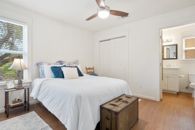 Welcome to your perfect coastal getaway! This charming 2-bedroom