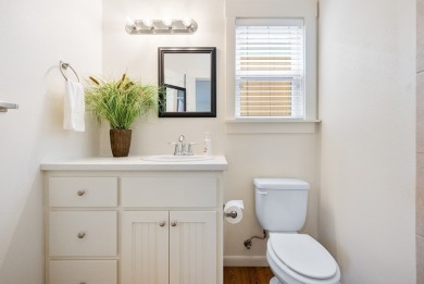 Welcome to your perfect coastal getaway! This charming 2-bedroom