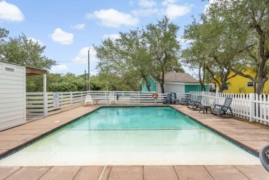 Welcome to your perfect coastal getaway! This charming 2-bedroom