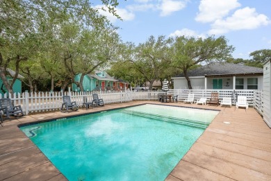 Welcome to your perfect coastal getaway! This charming 2-bedroom