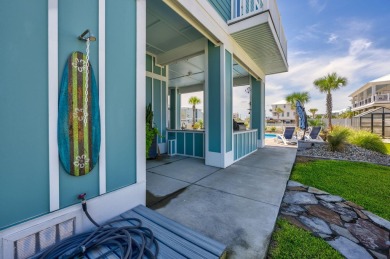 Beautiful Gulf views * 4 BR/ 3.5 BA * Pool * Canal access with