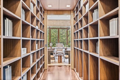 Don't miss this! In the heart of the Gold Coast, 3W on Goethe