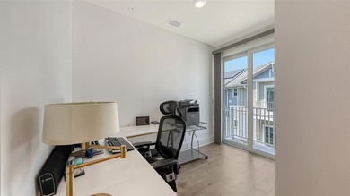 Exciting new price, and the seller is offering the buyer a