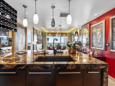 Spectacular bay, ocean & Miami Beach skyline views from this