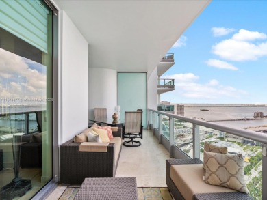 Spectacular bay, ocean & Miami Beach skyline views from this