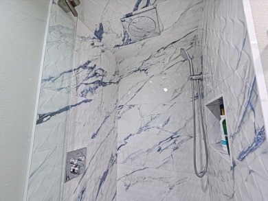 BEAT THE SNOWBIRDS. GREAT LOCATION.  The is the beachfront home