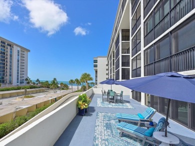 BEAT THE SNOWBIRDS. GREAT LOCATION.  The is the beachfront home