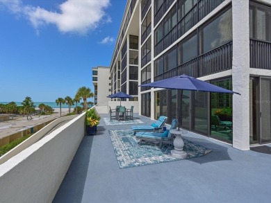 BEAT THE SNOWBIRDS. GREAT LOCATION.  The is the beachfront home