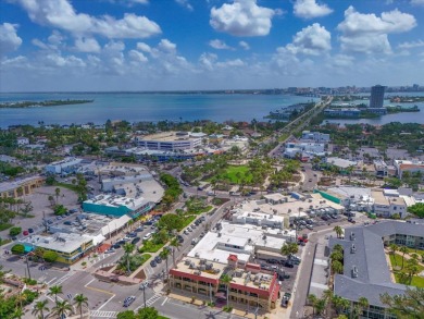 BEAT THE SNOWBIRDS. GREAT LOCATION.  The is the beachfront home