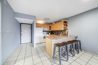 Beautifully maintained 1-bedroom, 1-bathroom condo with 770 sq