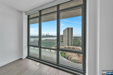 Welcome to One Park #1009 aEUR* High-Floor Luxury with Iconic