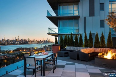 Welcome to One Park #1009 aEUR* High-Floor Luxury with Iconic