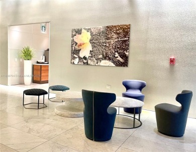 Located in the heart of Brickell this stunning 2bed/2bath