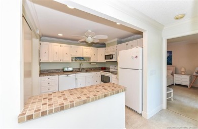 Owner paid ALL Special Assessments!! - TOP FLOOR CONDO, ELEVATOR