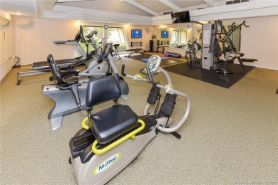 Owner paid ALL Special Assessments!! - TOP FLOOR CONDO, ELEVATOR