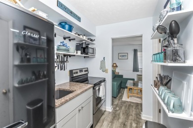 Garden City Guest House condo - A MUST SEE!!  Incredible Garden