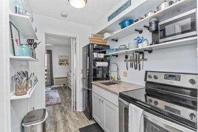 Garden City Guest House condo - A MUST SEE!!  Incredible Garden