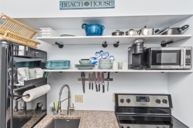 Garden City Guest House condo - A MUST SEE!!  Incredible Garden