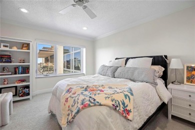 Welcome home to your condo in the sky located on the 12th floor