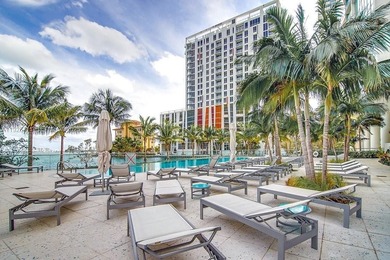 Residence 3904 at Iconbay. Enjoy the amazing Biscayne Bay Views