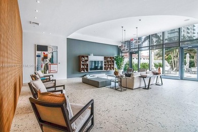 Residence 3904 at Iconbay. Enjoy the amazing Biscayne Bay Views