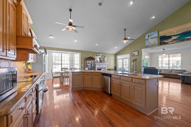 **Fish River Retreat with Apartment & Boathouse**Welcome to your