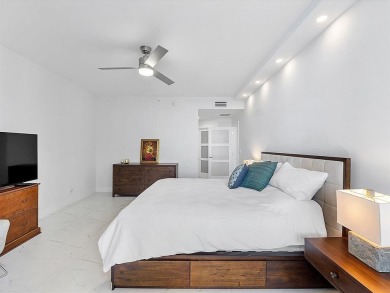 DIRECT OCEAN AT L'HERMITAGE...Beautifully remodeled 3 bedroom, 2