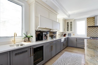 Discover the epitome of convenience and LUXURY COASTAL LIVING