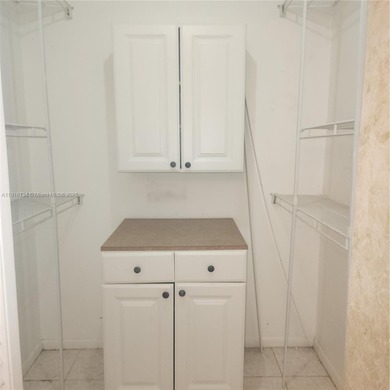 OWNER MOTIVATED TO ALL OFFERS! Discover this charming condo!