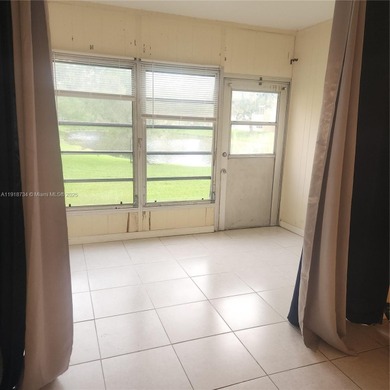 OWNER MOTIVATED TO ALL OFFERS! Discover this charming condo!