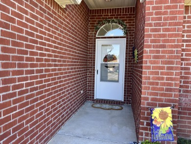 No HOA, completely remodeled home in South Crestview! *Seller to