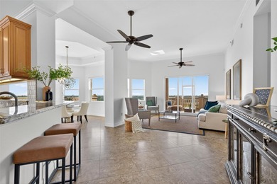 LUXURY PENTHOUSE WITH PRIVATE BOAT SLIP, OVER 1,000 SQFT TERRACE